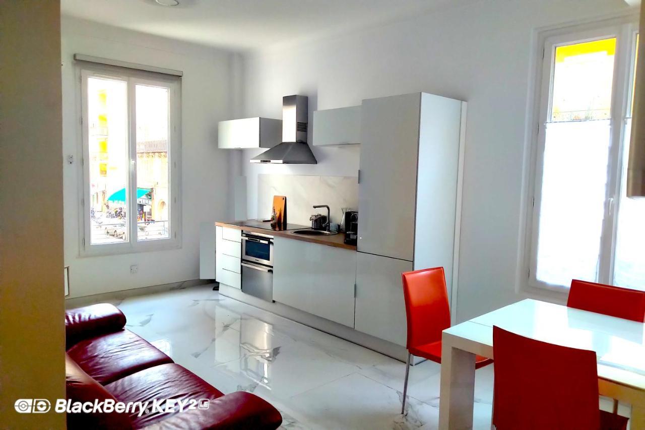 Suite Stalingrad นีซ ภายนอก รูปภาพ